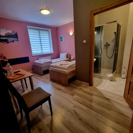 Bed and Breakfast Dom Brama Mazur